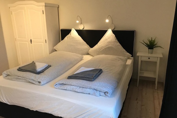 Double Room, Garden View | Bed sheets