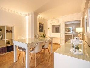 Dining - Maritimo by Interhome (Port d'Alcúdia)