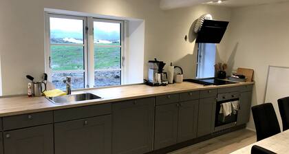 Newly renovated cottage near the beach