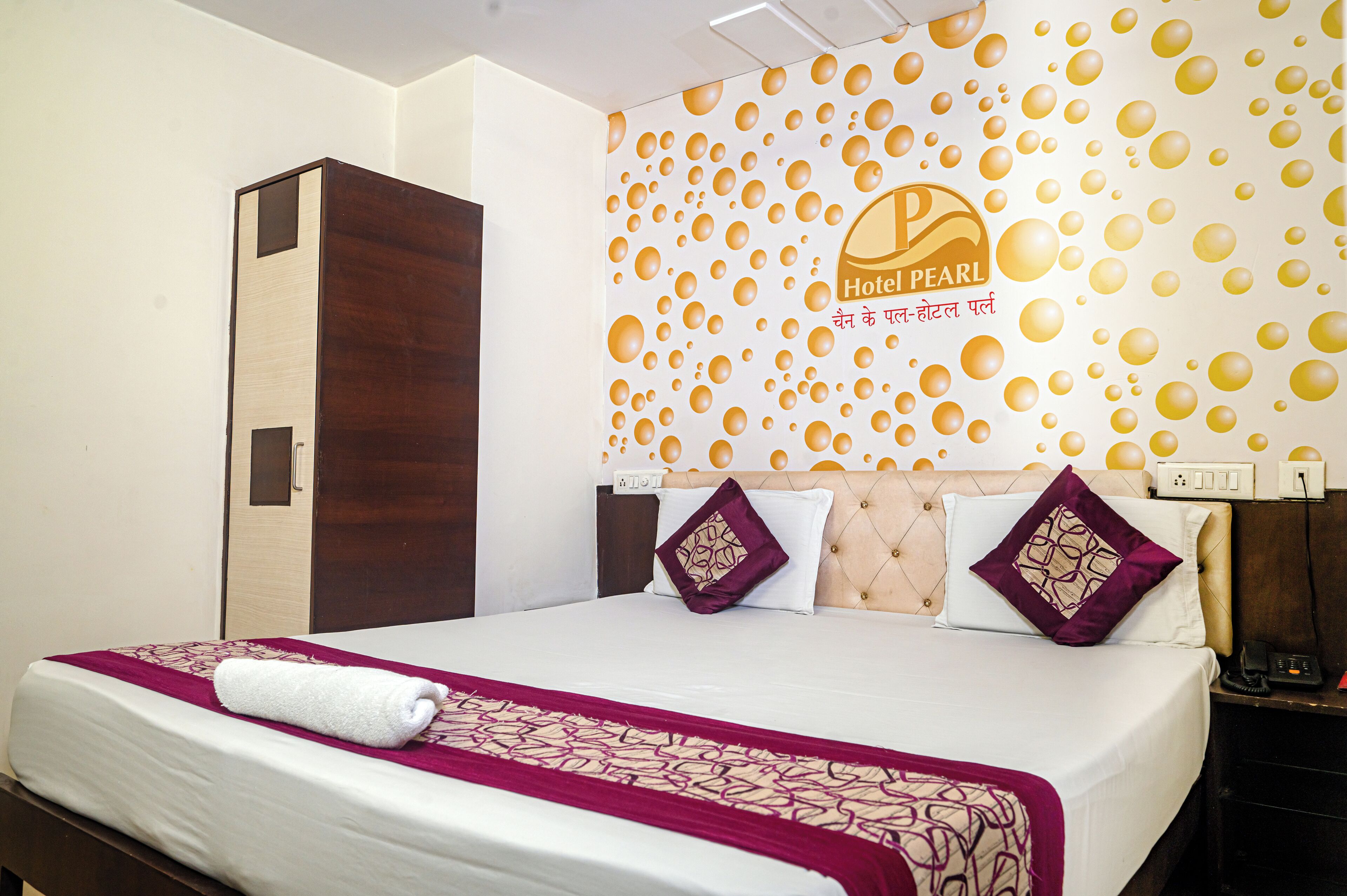 Deluxe Room | Minibar, free WiFi, bed sheets