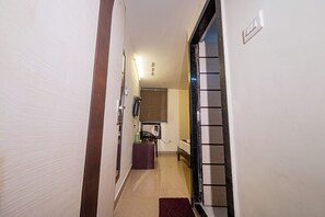 Lobby - Hotel Pearl (Ranchi)