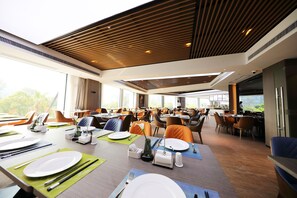 Restaurant - Hampton by Hilton Technology City (Hangzhou)