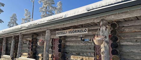 Fachada da propriedade