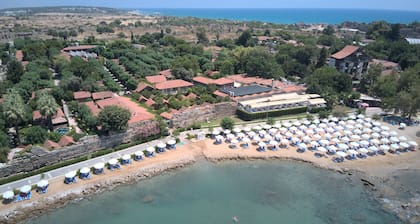 Can Garden Beach Hotel