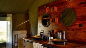 Unclassified image, 2 of 13, button - Chaka Camp (Ngorongoro)