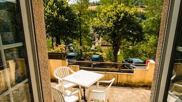 Standard Triple Room | Balcony
