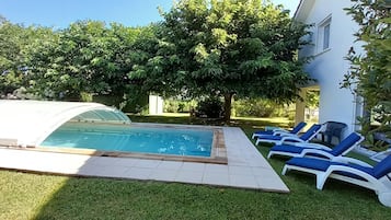 Udendørs pool, opvarmet pool