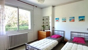 3 Schlafzimmer, Bügeleisen/Bügelbrett, Reisekinderbett, kostenloses WLAN
