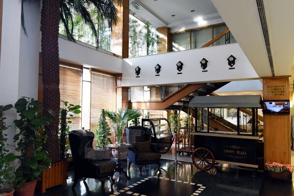 Lobby - Hotel Crown CP Islamabad (Islamabad)