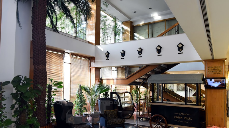 Hotel Crown CP Islamabad