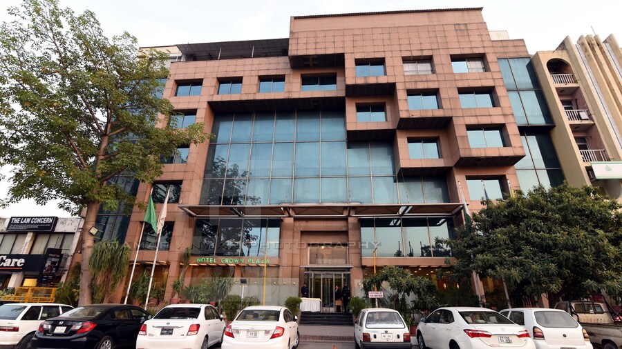 Hotel Crown CP Islamabad