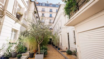 Extérieur