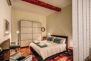 1 chambre, fer et planche à repasser, Wi-Fi gratuit, draps fournis