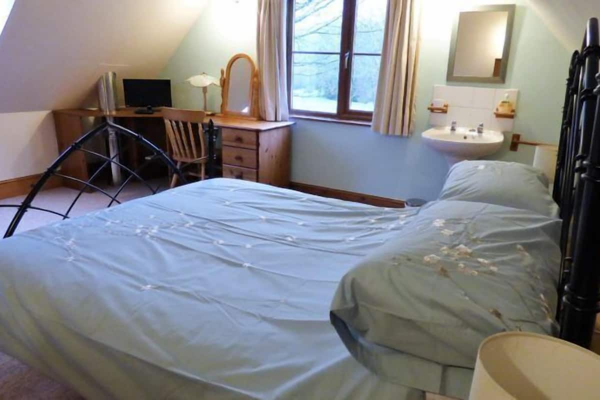 Ferienhaus, 2 Schlafzimmer | Verdunkelungsvorhänge, Bügeleisen/Bügelbrett, kostenloses WLAN