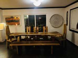 Dining - The Luxury Lake Front Zen Casa (DeBary)