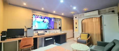 Deluxe Room | Free WiFi