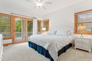 6 Schlafzimmer, Bügeleisen/Bügelbrett, kostenloses WLAN, Bettwäsche