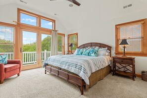 6 bedrooms, iron/ironing board, free WiFi, bed sheets