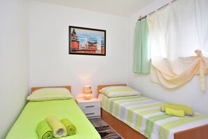 Appartement Ville | Accès au Wi-Fi (inclus), literie fournie