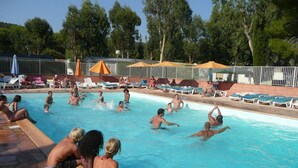 Seasonal outdoor pool - Camping Parc Valrose (La Londe-les-Maures)