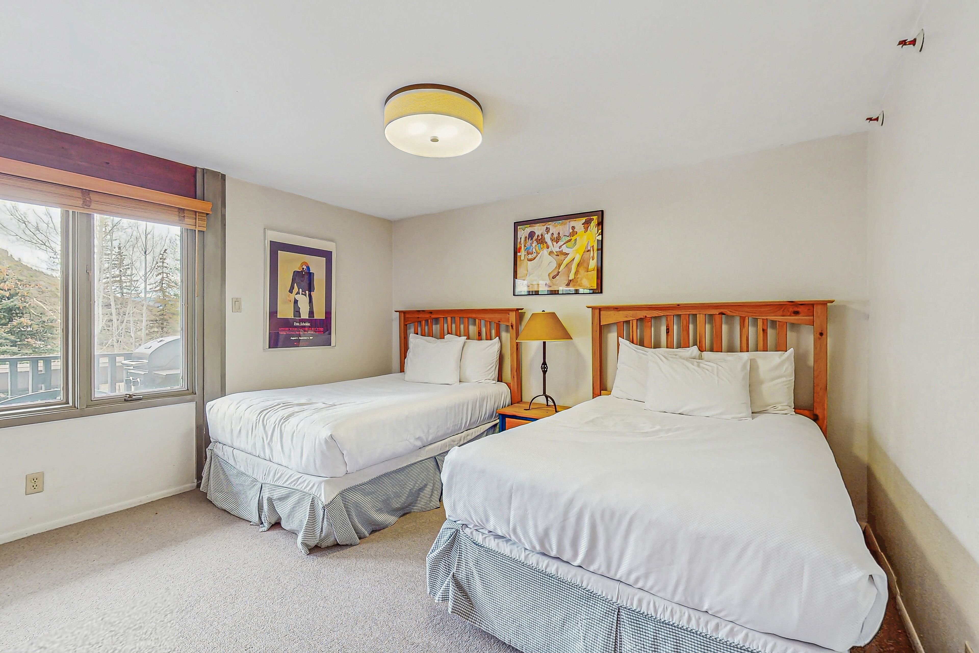 Internet, bed sheets