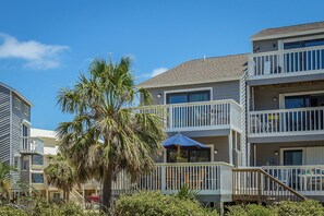 Exterior - Gulf Breeze — Gulf-View Townhome · Dog-Friendly · Sleeps 9 · Steps to Beach (Port Saint Joe)