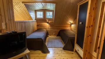 1 bedroom, iron/ironing board