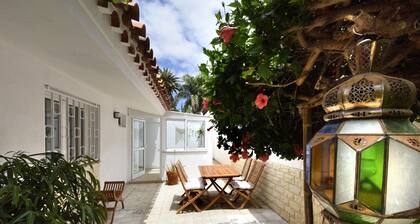 Casa Pitera - cozy bungalow in a well-kept residential area in La Paz.