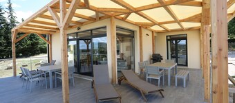 Très belle maison contemporaine idyllique avec vue panoramique sur les Cévennes