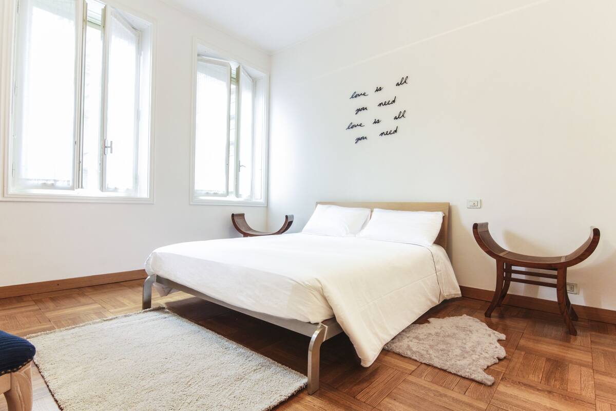 2 bedrooms, individually furnished, desk, laptop workspace