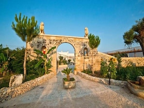 Property entrance - Masseria Cinti (Bagnolo del Salento)