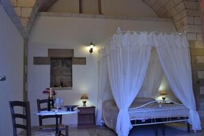 1 bedroom, minibar, blackout curtains, iron/ironing board - Masseria Cinti (Bagnolo del Salento)