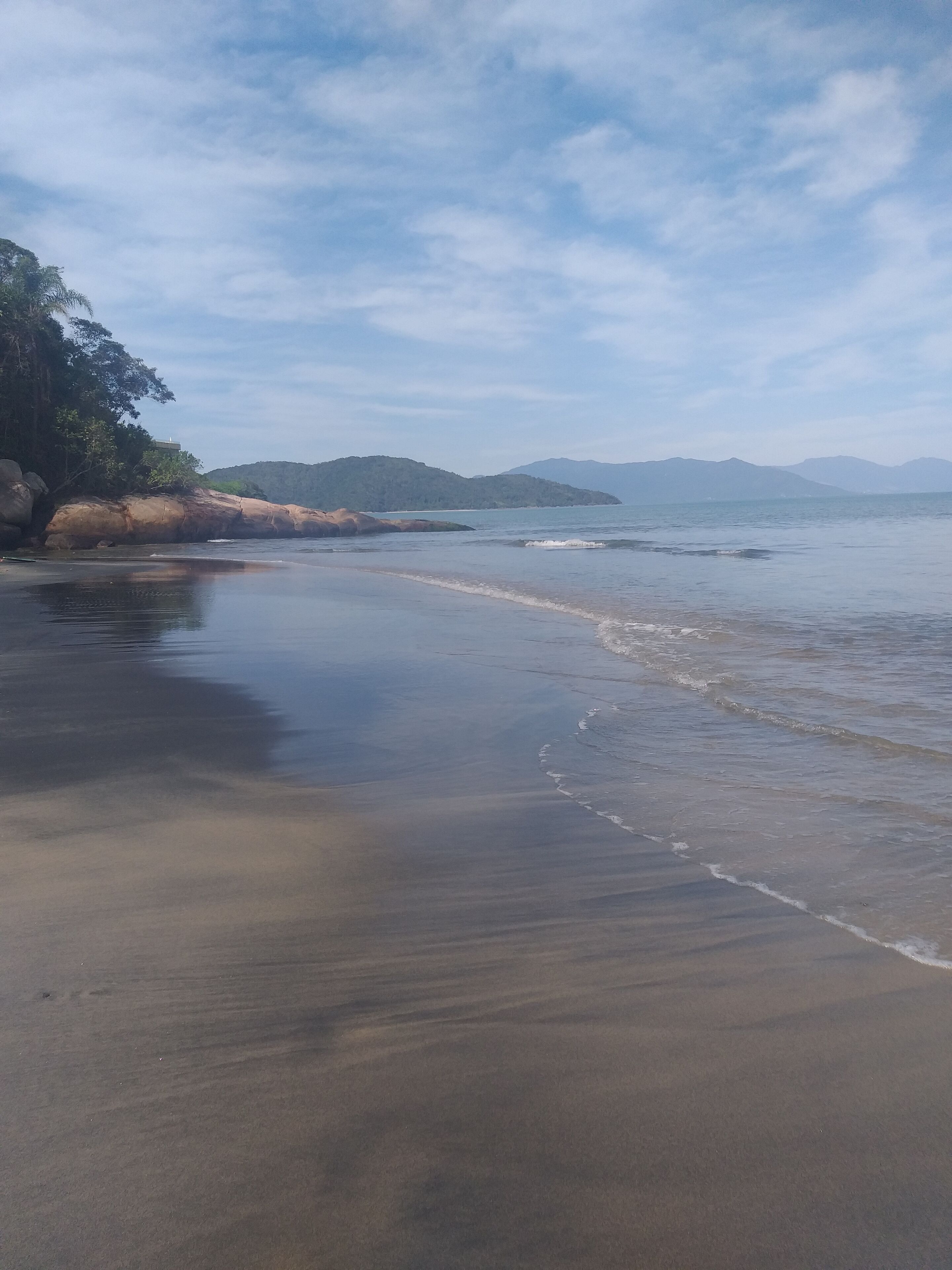 Beach nearby, sun-loungers