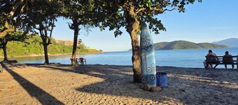 CORNER HOUSE 5 BEDROOMS  Gated community with 24 hour security, swimming pool, own house