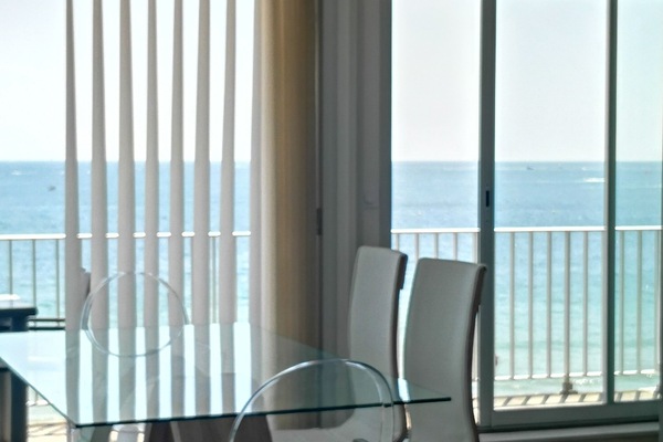 Salon vue panoramique