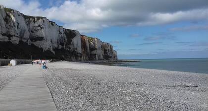 Homerez - House in Tours-en-Vimeu