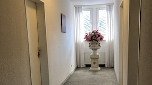 Billede uden beskrivelse, 3 af 17, knap