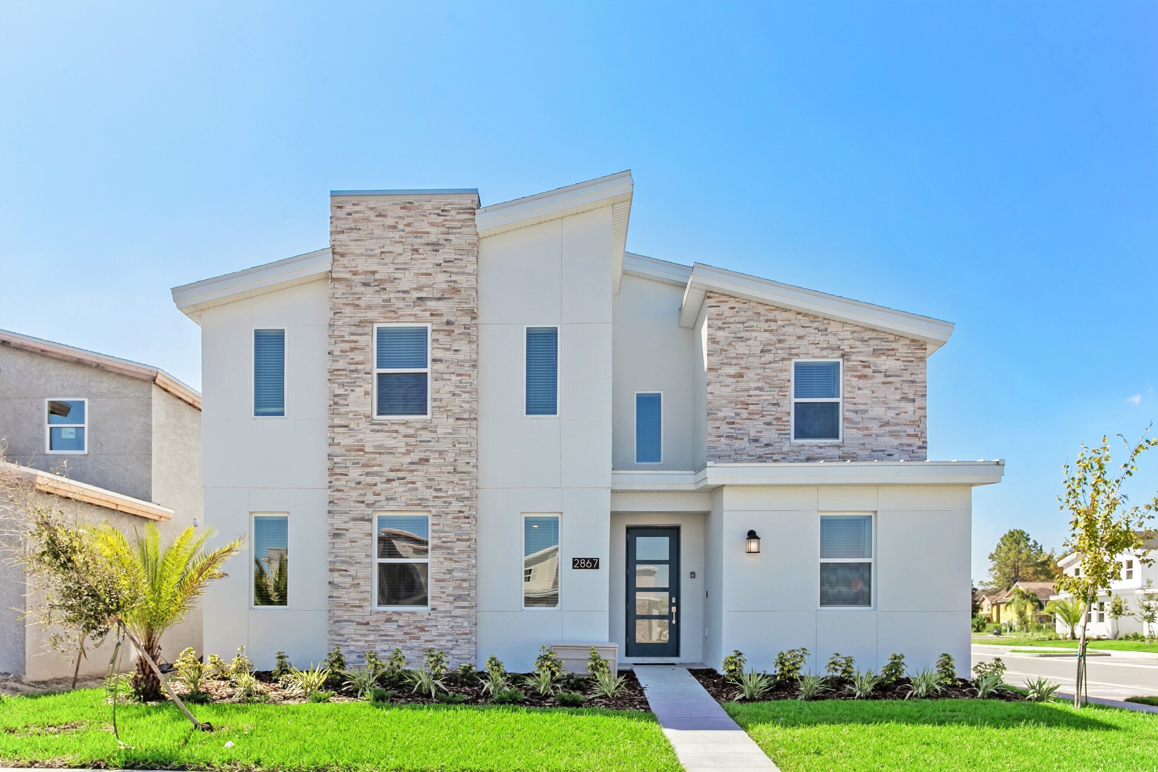 Storey Lake 9 BR Villa With Games Room and Theater