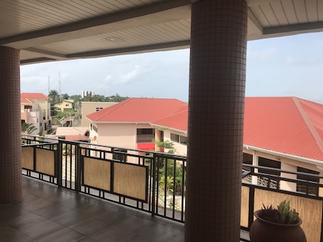 Executive Double Room | Balcony