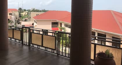 Akroma Plaza
