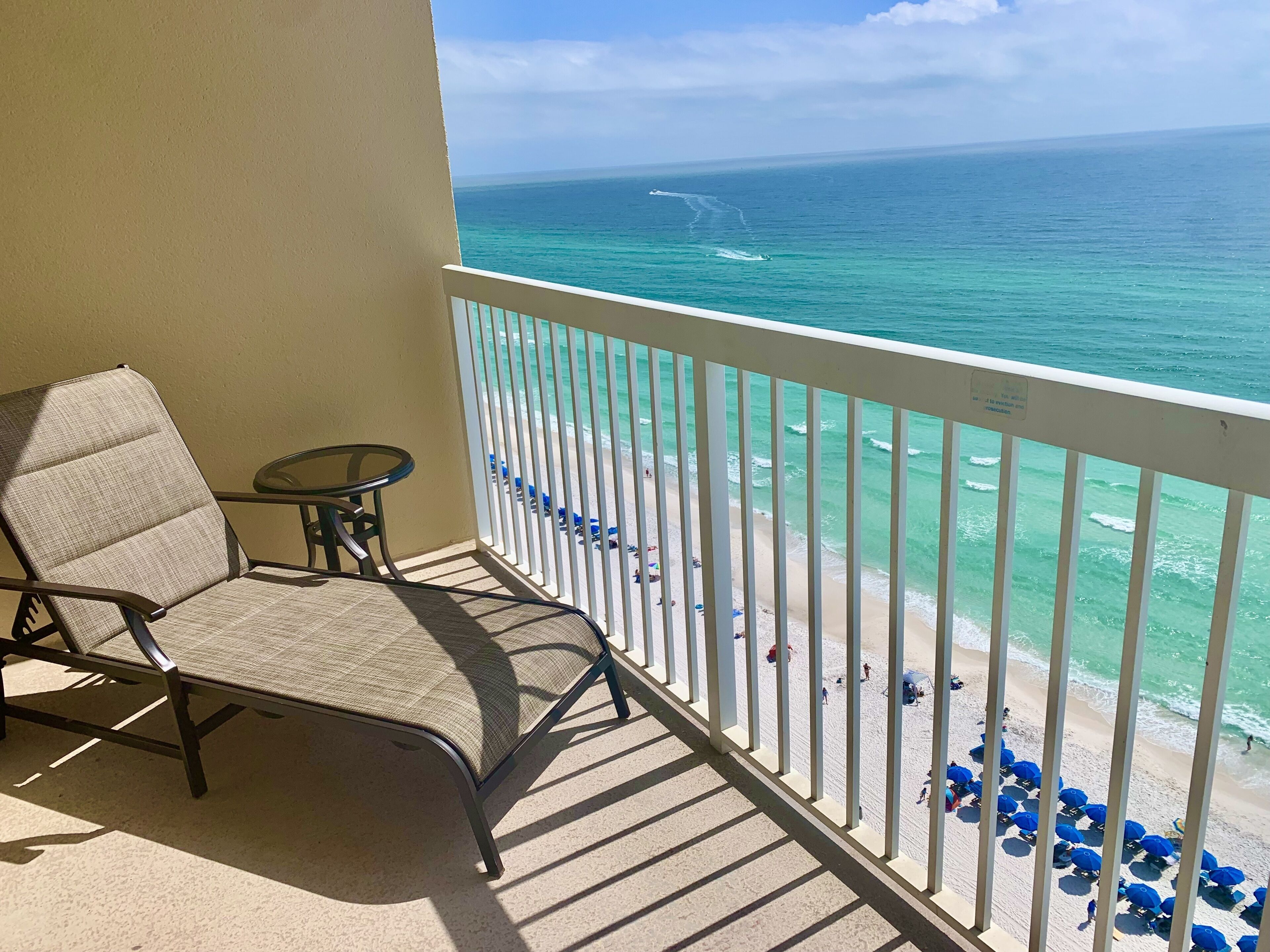 16th Floor Gulf Front Condo, spring/summer  open book now!