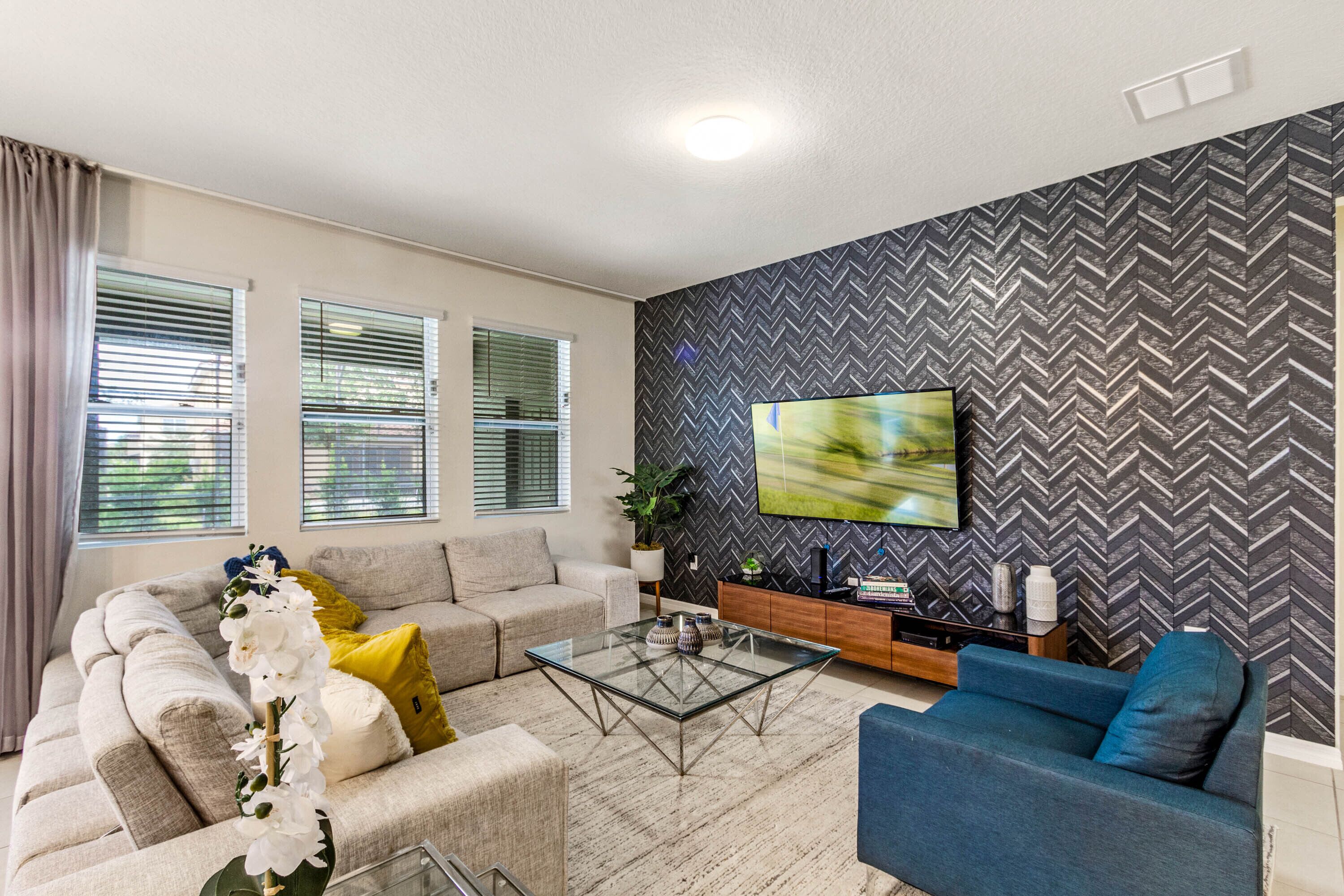 New Luxury 6 Bedroom 4.Bath Solterra Home With Spa On Solterra Resort With High  End Furnishings