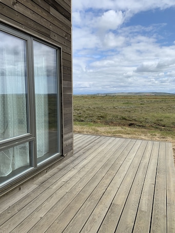 Terrace/patio. Heima Holiday Homes