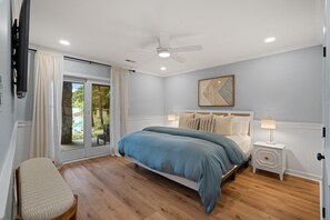 6 多间卧室、免费 WiFi、床单