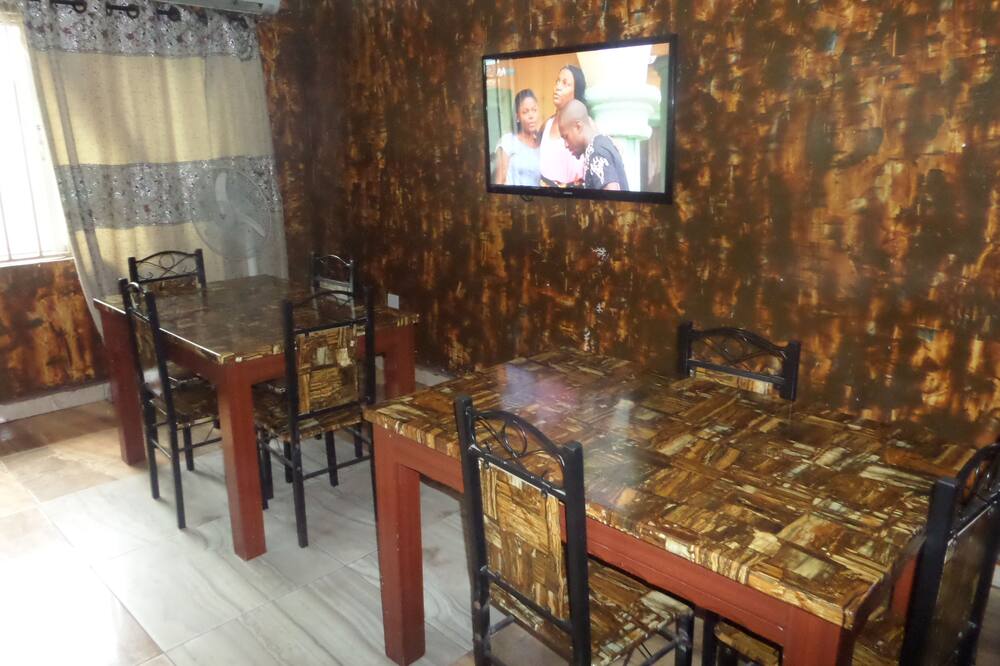 Terris Hotel and Suites