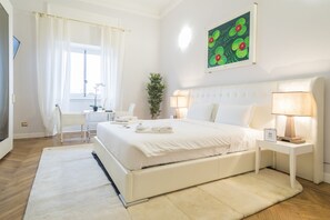 Apartamento luxo, 2 quartos | 2 quartos, ferros/tábuas de passar roupa, berços (sobretaxa)