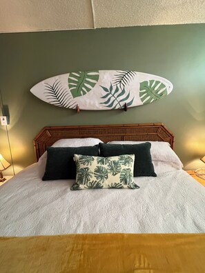 1 bedroom, iron/ironing board, travel cot, free WiFi