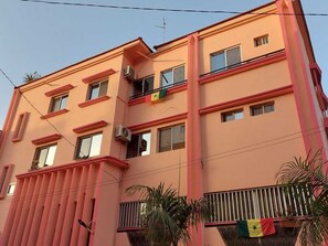 Front of property - Résidence Naticia (Dakar)