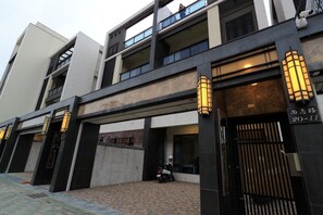 Exterior - Slowly Times Homestay (Hualien City)