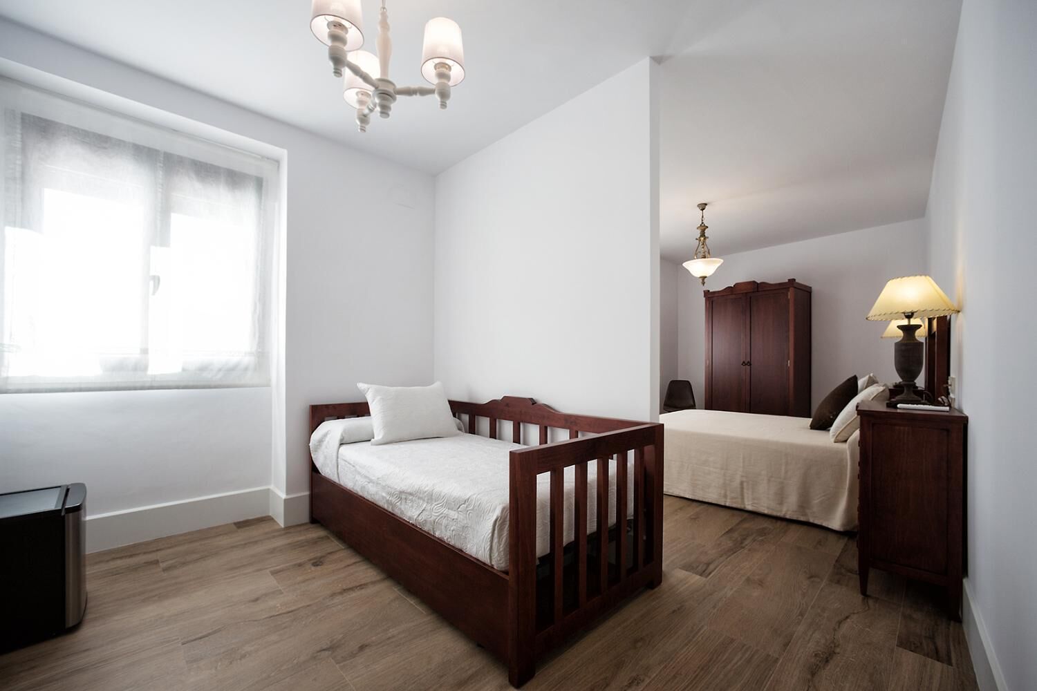 Minibar, bureau, chambres insonorisées, Wi-Fi gratuit